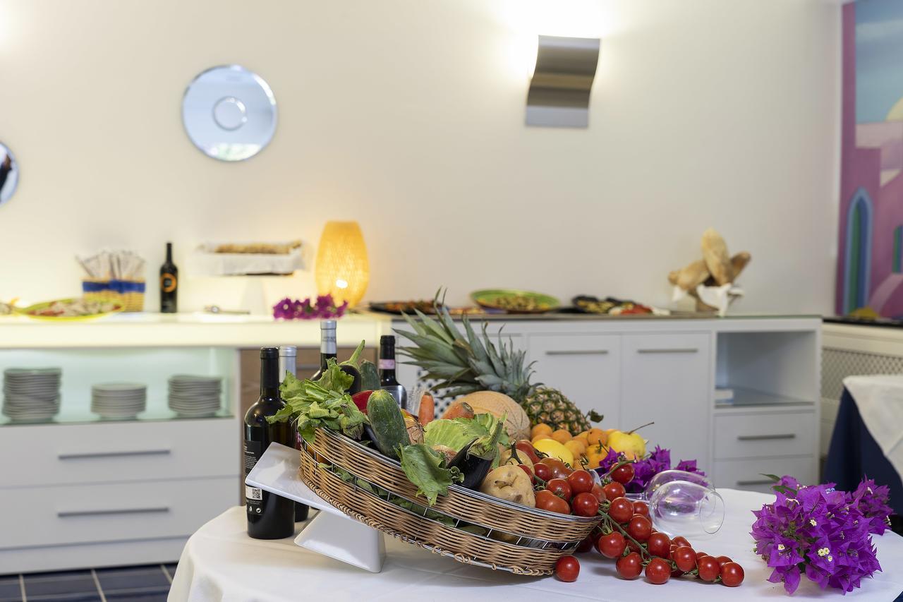 Grifo Hotel Charme & Spa كازاميتْشيولا تيرمي المظهر الخارجي الصورة